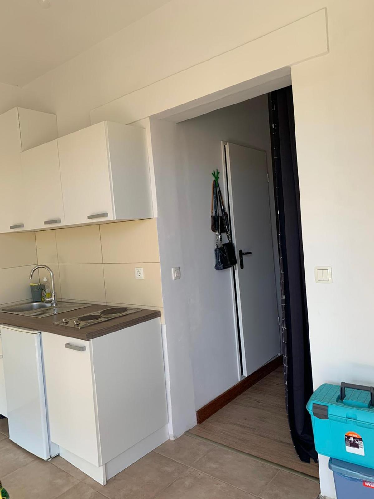 Apartments Sara Posedarje Cameră foto